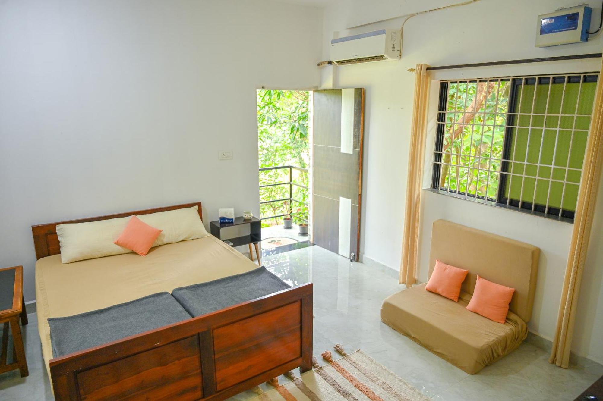 Shell House - Private Stay With Garden View In Arambol Мандрем Екстериор снимка