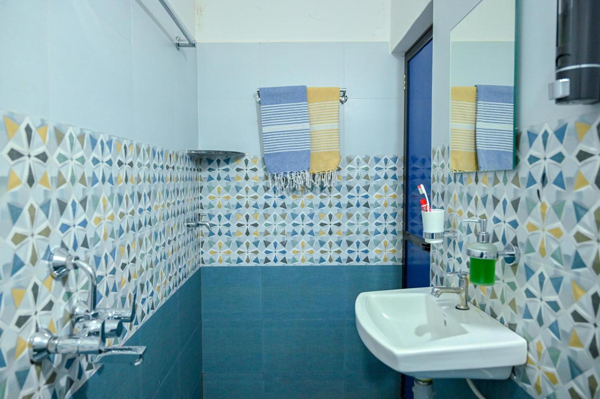 Shell House - Private Stay With Garden View In Arambol Мандрем Екстериор снимка