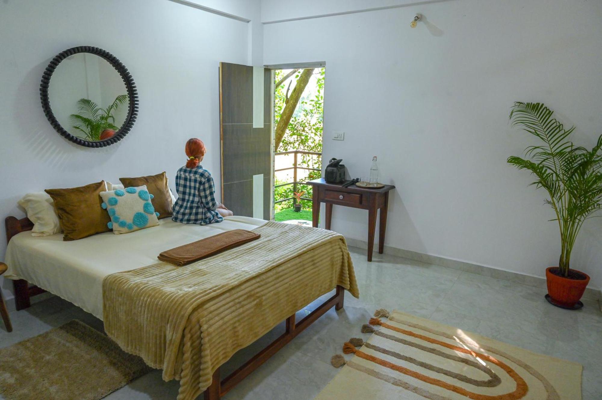 Shell House - Private Stay With Garden View In Arambol Мандрем Екстериор снимка